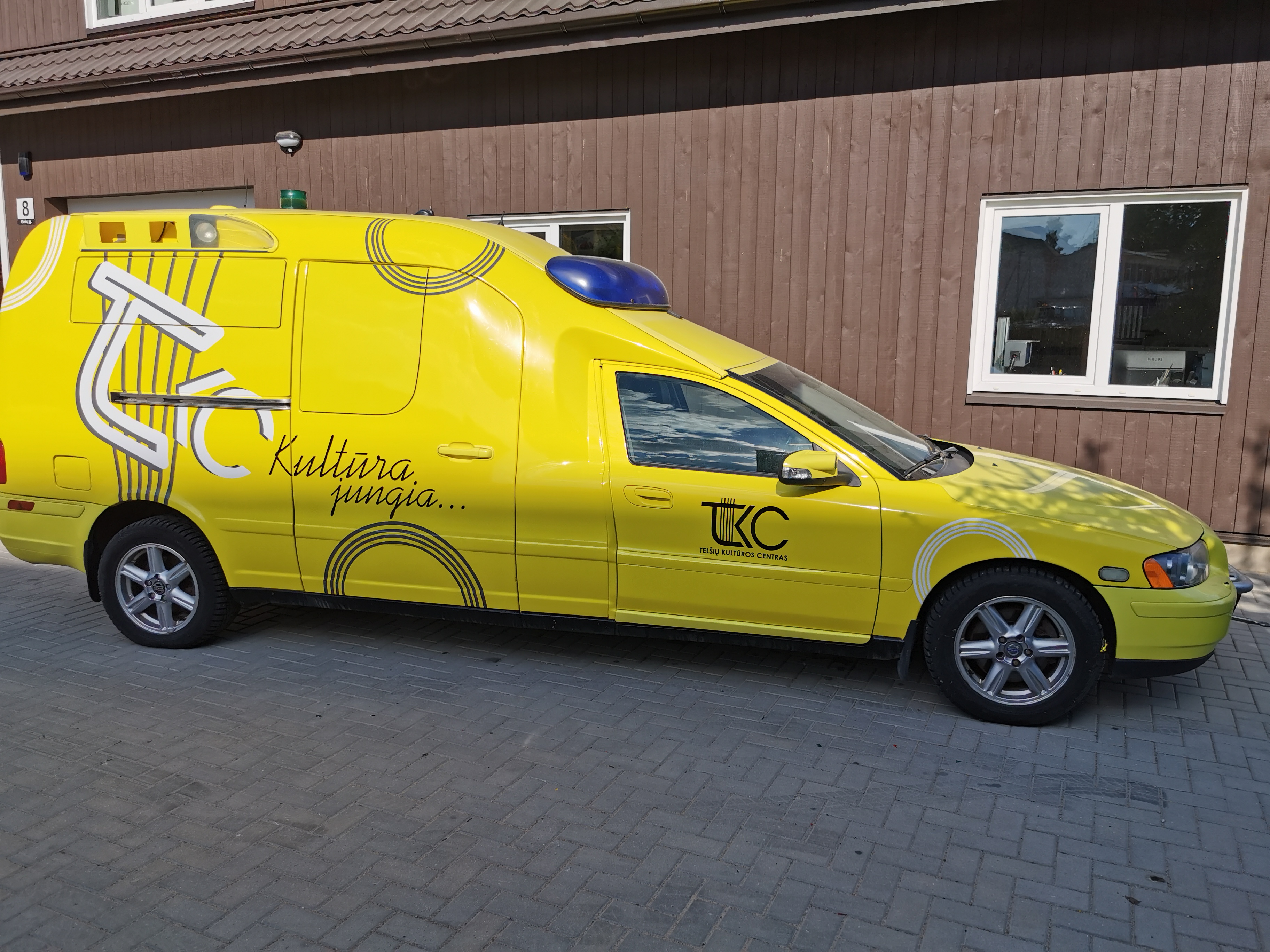 Reklama ant transporto priemonių – 15