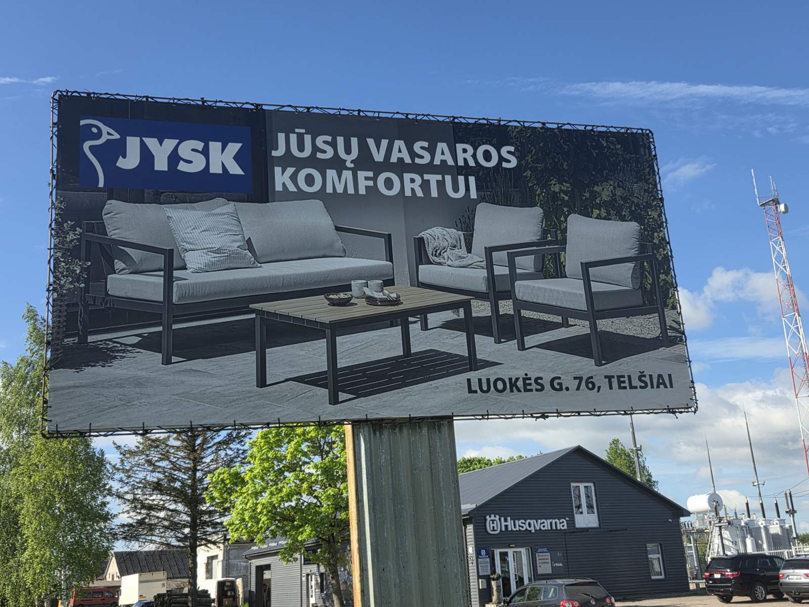 Iškabos ir lauko stendai
